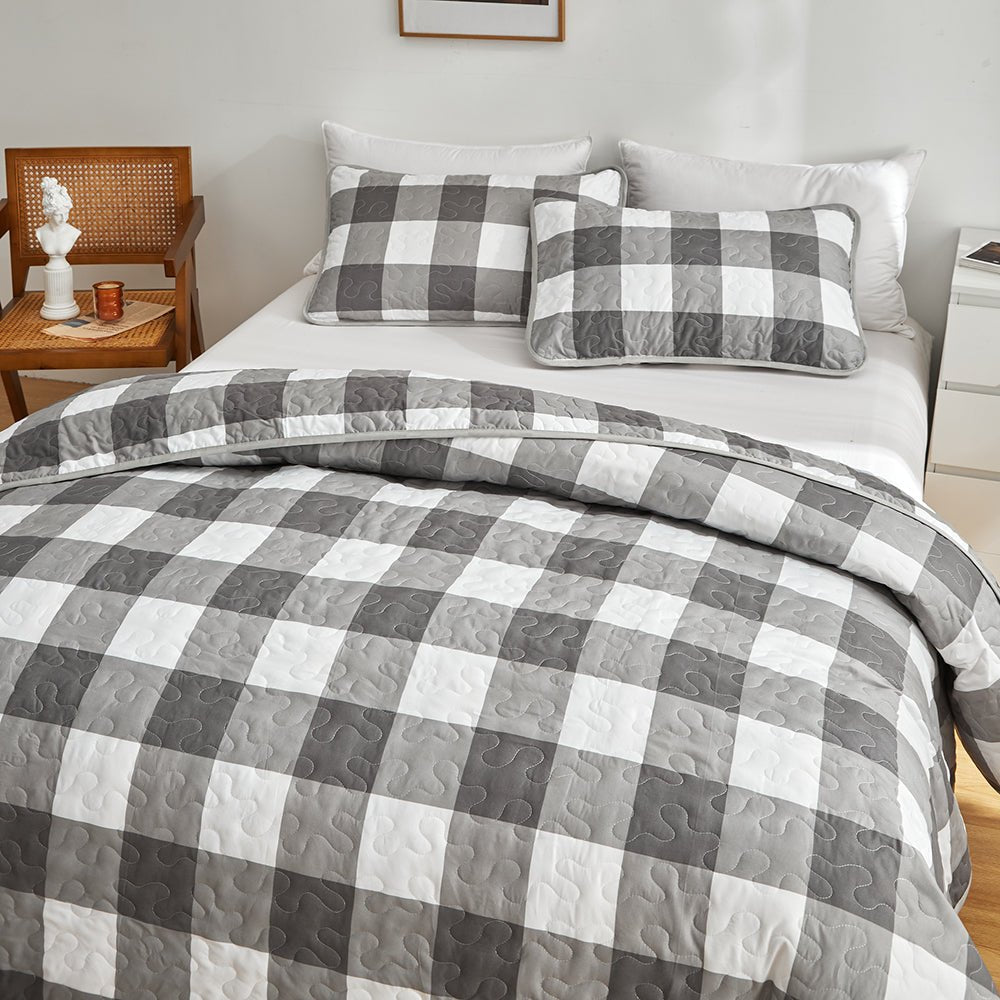 Checkered Bedspread Set - DormVibes