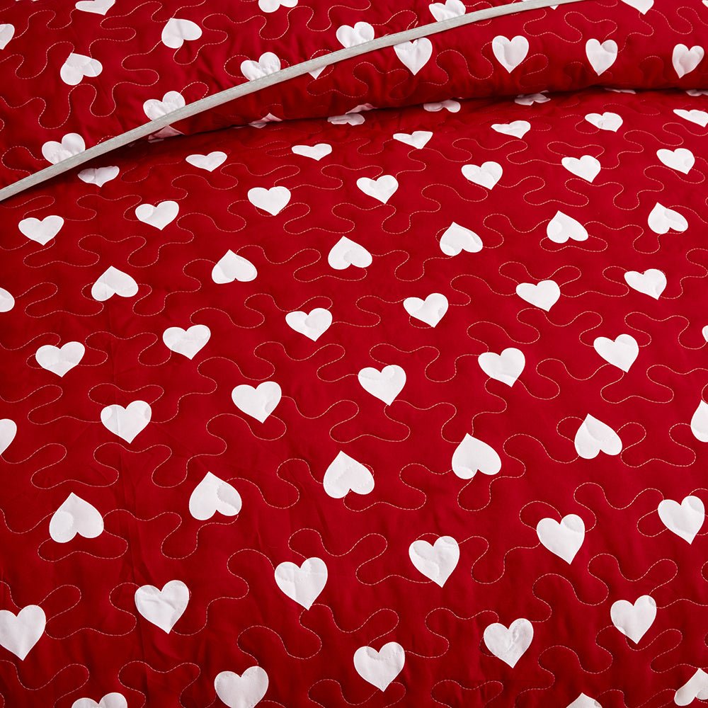 Heart of Hearts Bedspread Set - DormVibes