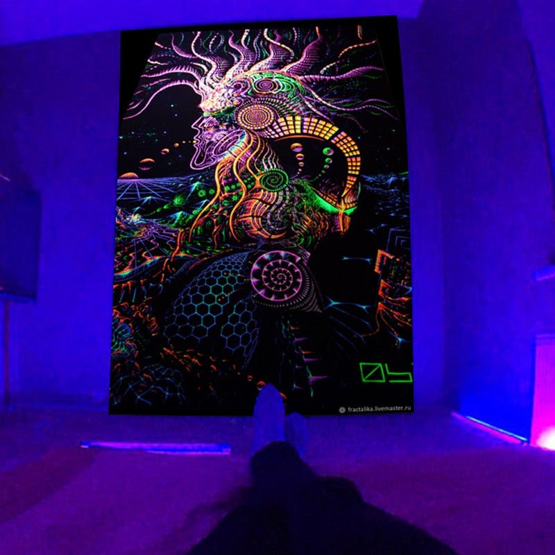 Medusa Man Trippy Blacklight Tapestry - DormVibes