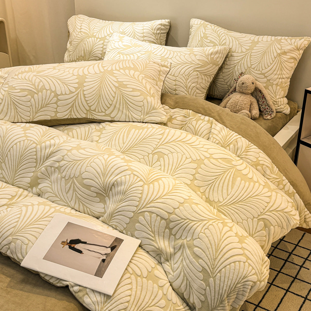 Fleurie Textured Floral Duvet Bedding Set