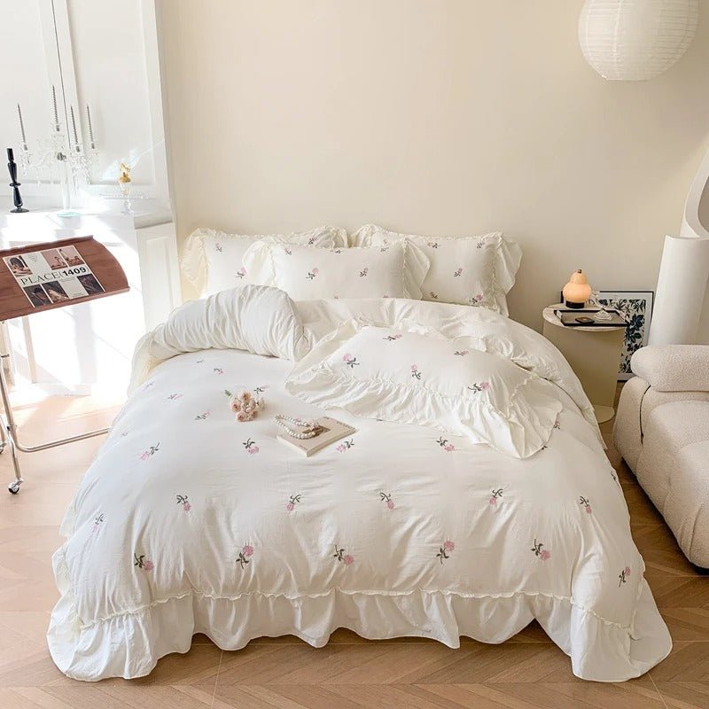 Coquette Ruffled Flower Bed Set