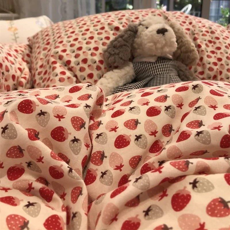 Cute Strawberry Bed Set - DormVibes