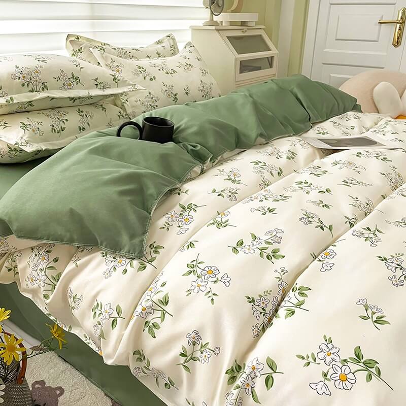 Green Meadow Blossom Bed Set - DormVibes