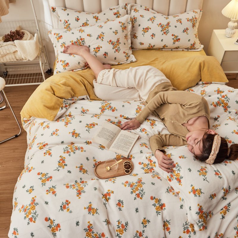 Autumn Flowers Bed Set - DormVibes