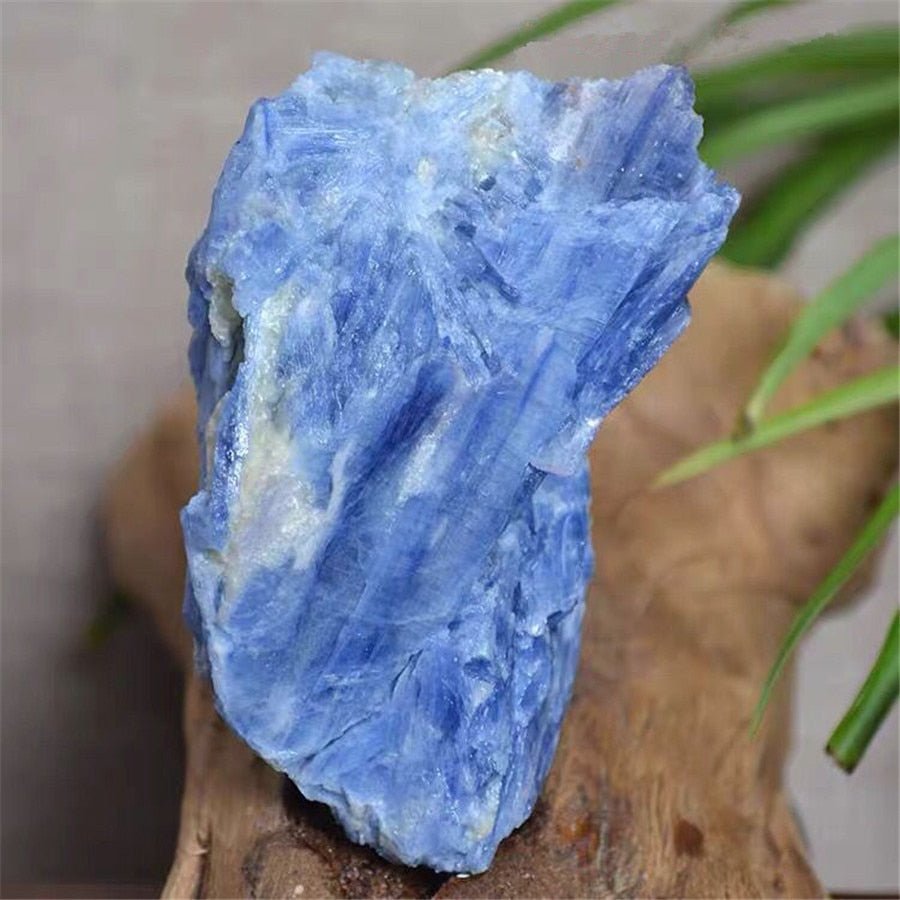 Blue Kyanite - Blue Crystals - DormVibes
