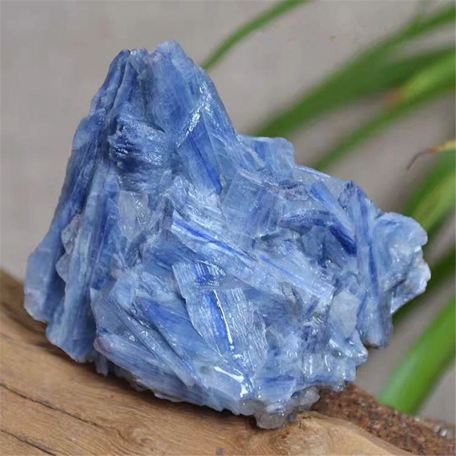 Blue Kyanite - Blue Crystals - DormVibes