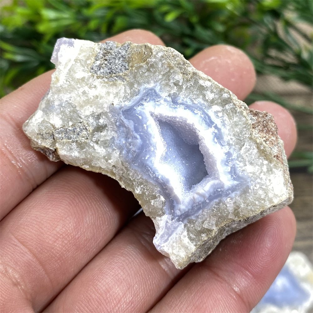 Blue Lace Agate - Raw Quartz Blue Crystals - DormVibes