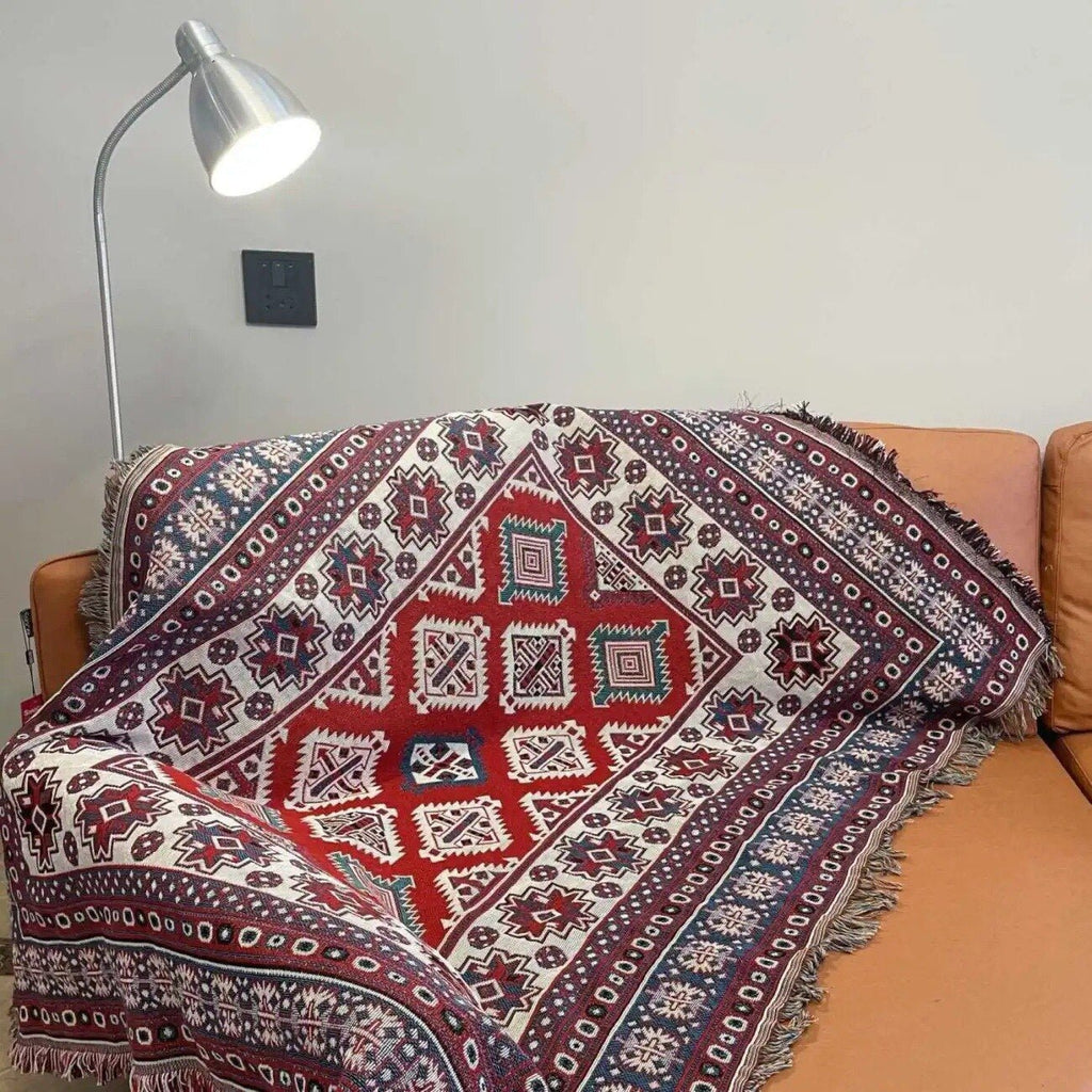 Bohemian Line Blanket: Multifunctional Full-Cover Chenille Blanket with Geometric Patterns, Anti-Pilling Pastoral Style for Outdoor Picnics, Camping, and Sofa Cover - DormVibes