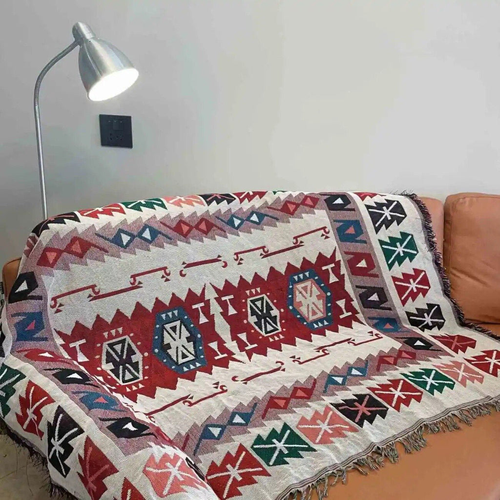 Bohemian Line Blanket: Multifunctional Full-Cover Chenille Blanket with Geometric Patterns, Anti-Pilling Pastoral Style for Outdoor Picnics, Camping, and Sofa Cover - DormVibes