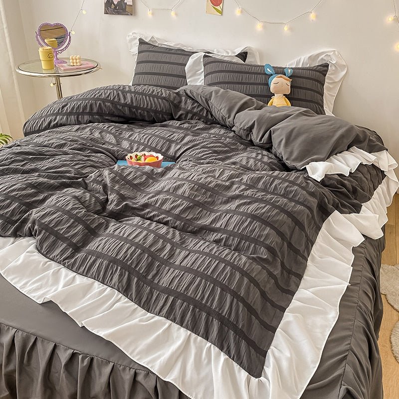 Boho Dreams Ruffled Bed Set - DormVibes