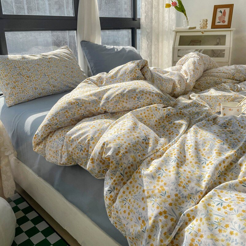 Charming Korean Flower Bedding Set - Cute and Cozy Duvet Cover Set for Twin, Full, Queen, and King Size Beds - DormVibes
