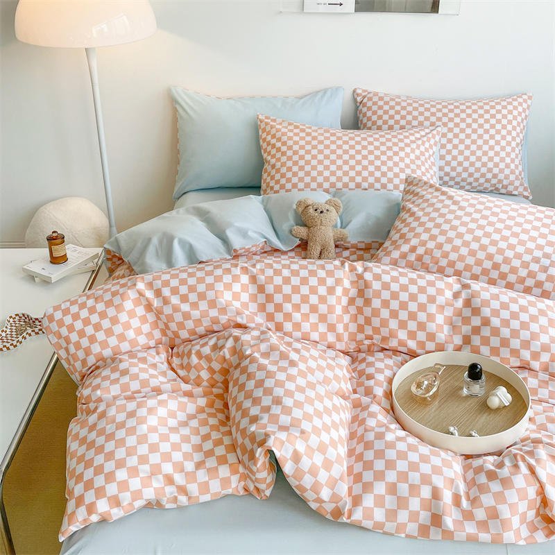 Checkerboard Bed Set - DormVibes