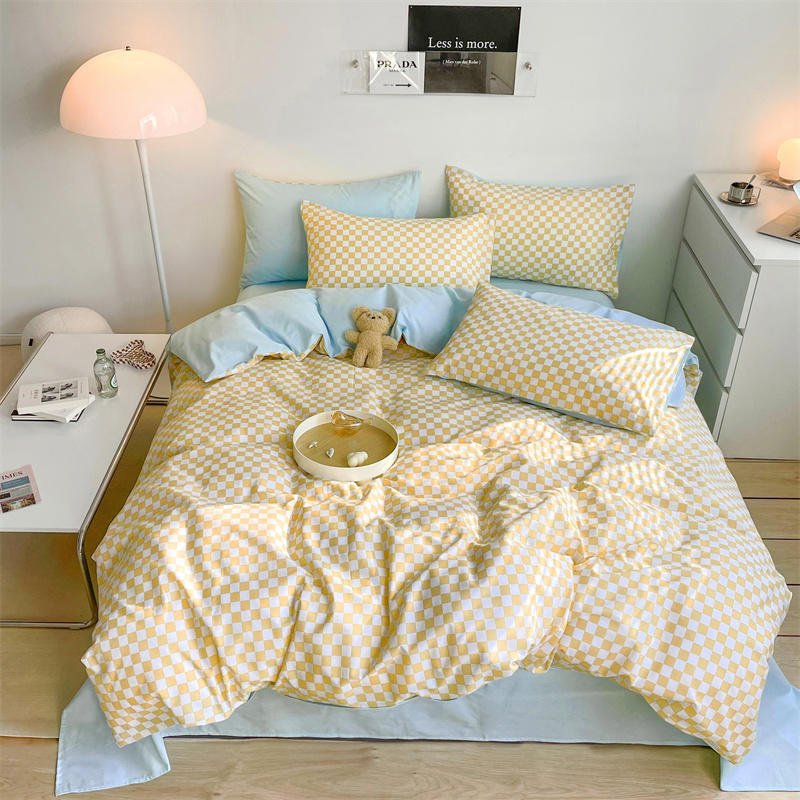 Checkerboard Bed Set - DormVibes