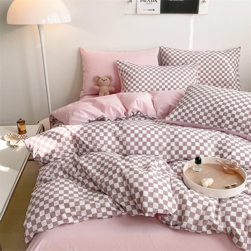 Checkerboard Bed Set – DormVibes