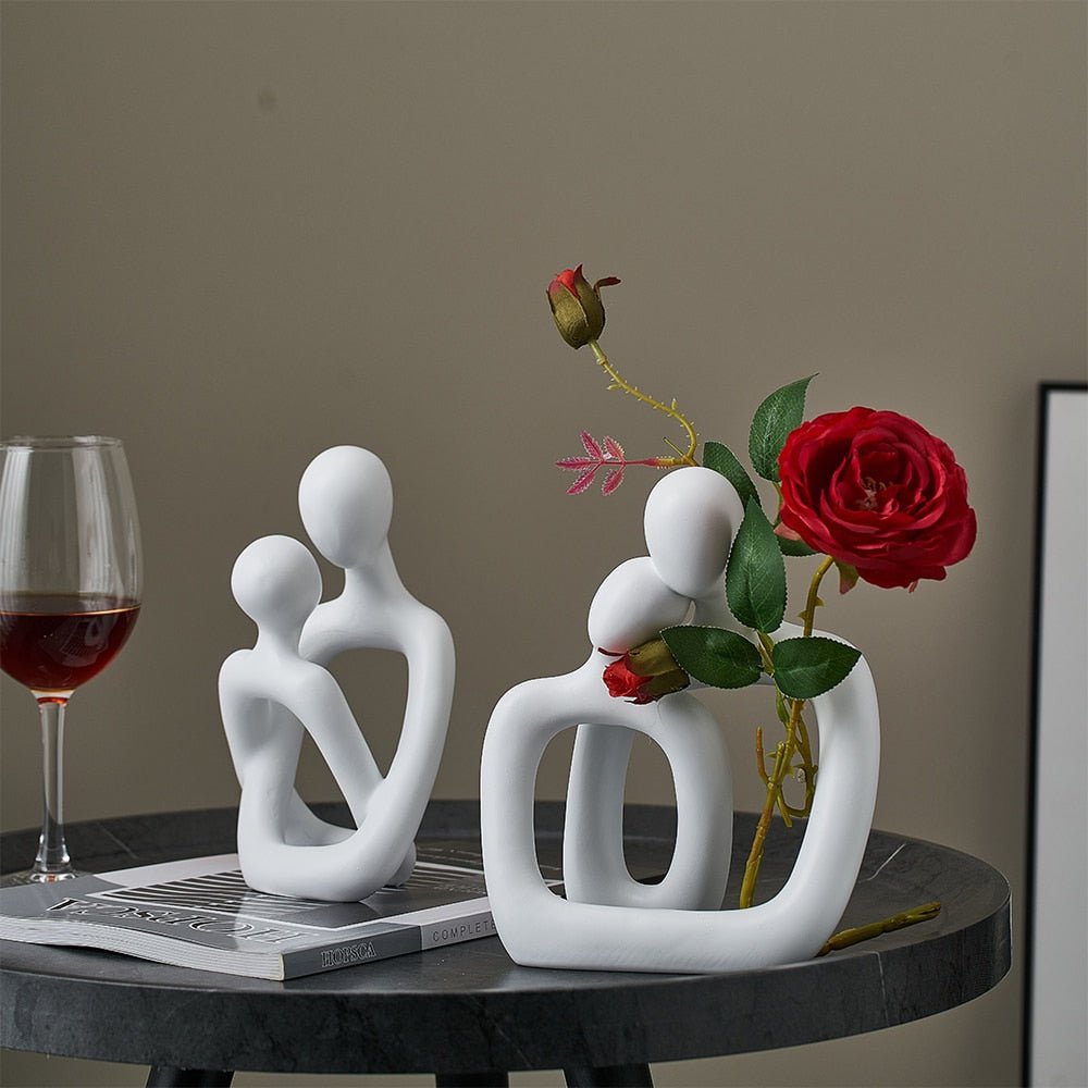 Couple in Love Minimalist Desk Ornament - DormVibes