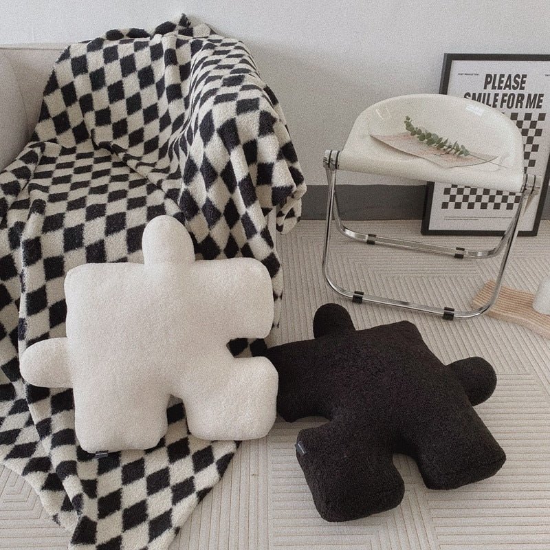Creative Puzzle Shaped Pillow with Filling Spliceable Cushion
