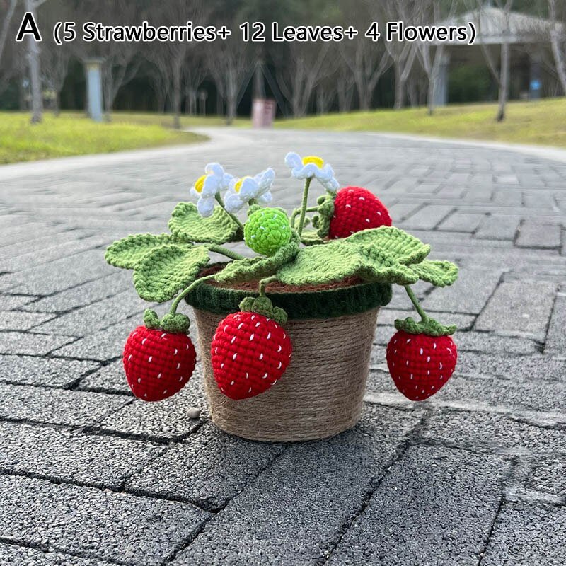 Crochet Strawberry Plants Bonsai: Cute Artificial Potted Plant