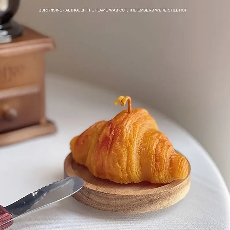 Croissant Shaped Aromatherapy Candle - DormVibes