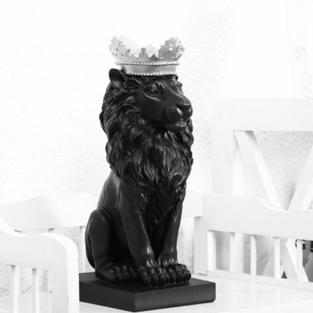 Crown Lions Figurine Desk Ornament - DormVibes