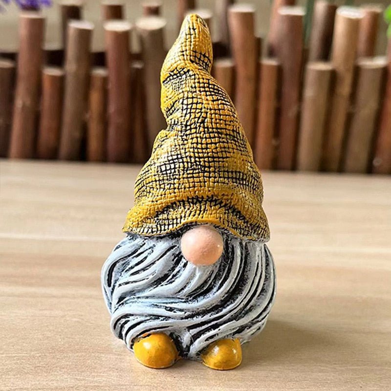 Cute Mini Gnome Resin Desk Ornament - DormVibes