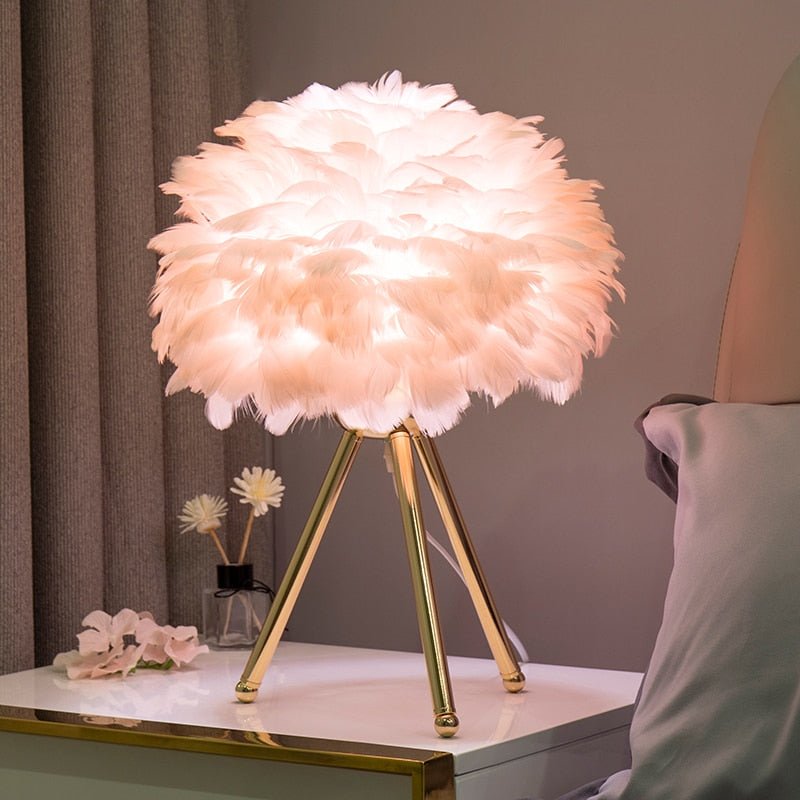 Fluffy Dreams Feather Lamp For Bedside or Table - DormVibes