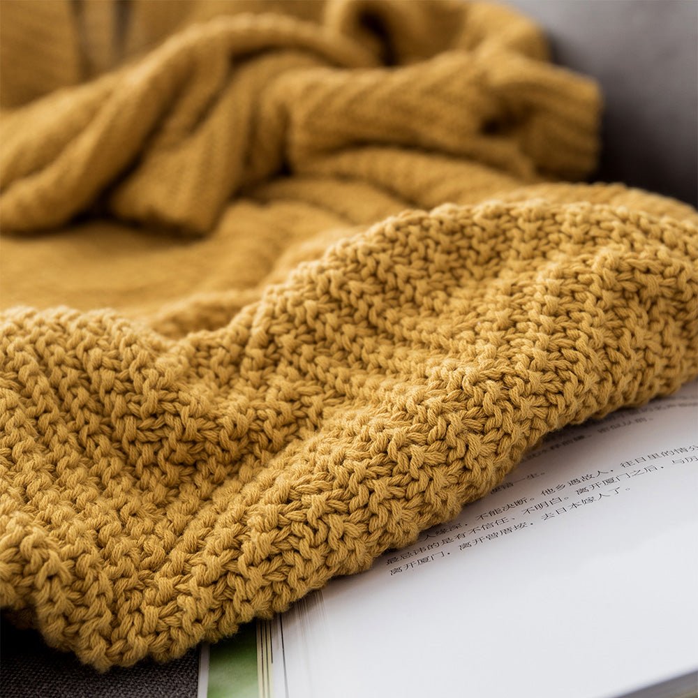 Frilled Throw Blanket - DormVibes