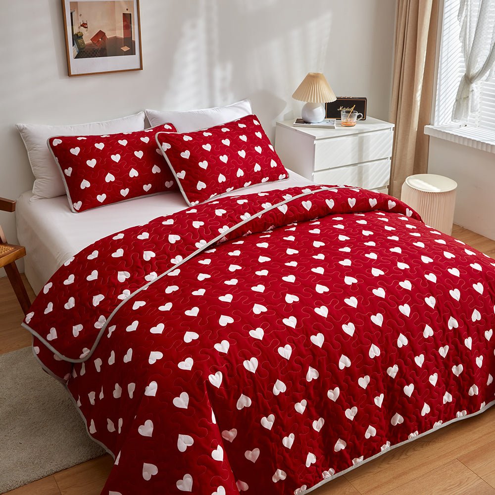 Heart of Hearts Bedspread Set - DormVibes