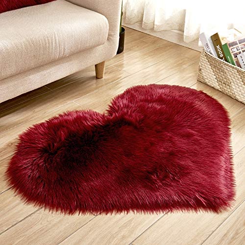 Heart-Shaped Pluffy™ Rug - DormVibes