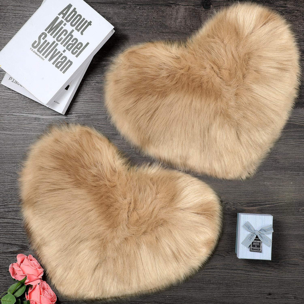 Heart-Shaped Pluffy™ Rugs (2) - DormVibes