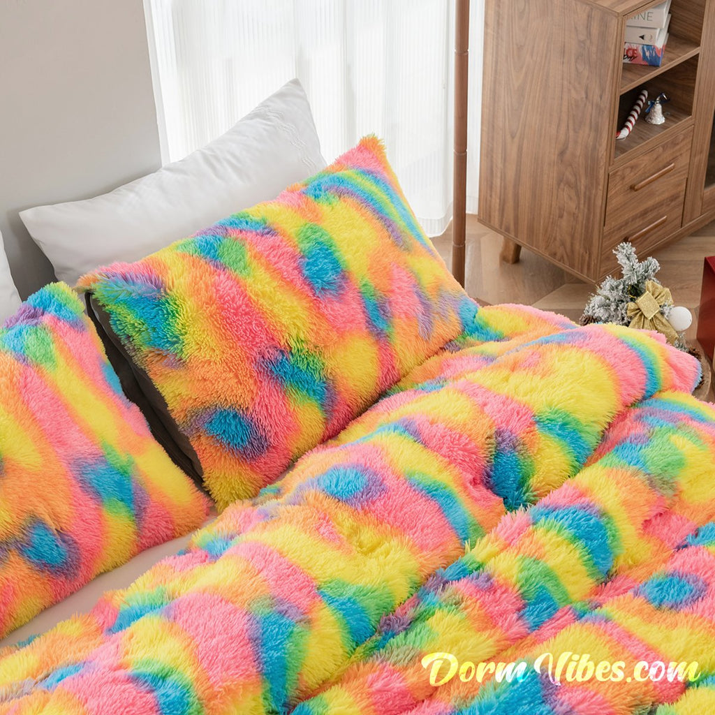 Lightweight Multicolor Pluffy™ Tie-Dyed Bed Set - DormVibes