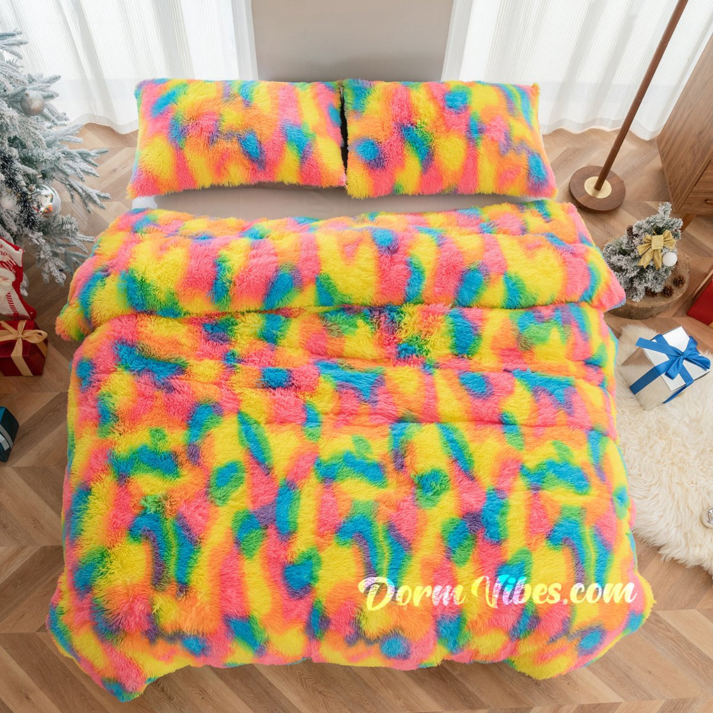 Lightweight Multicolor Pluffy™ Tie-Dyed Bed Set - DormVibes