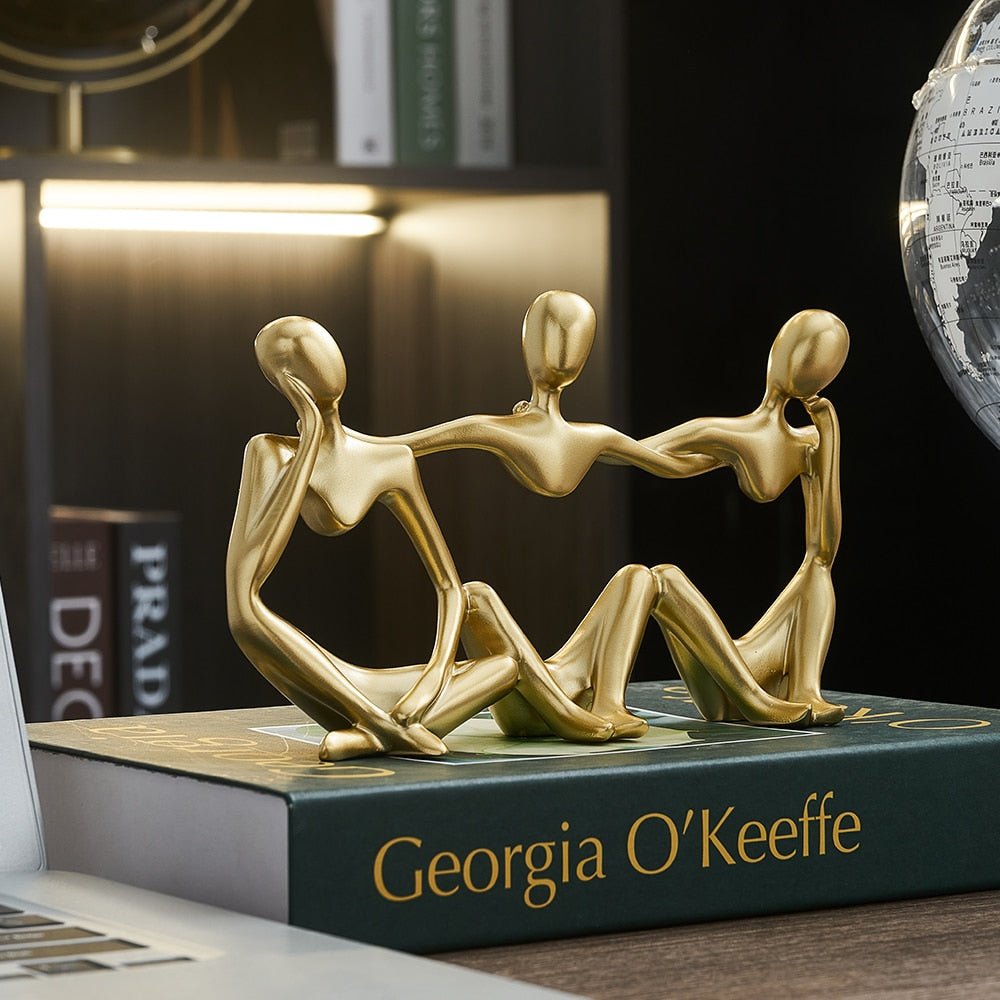 Mini Ornament Couple Sculpture Desk Ornament - DormVibes