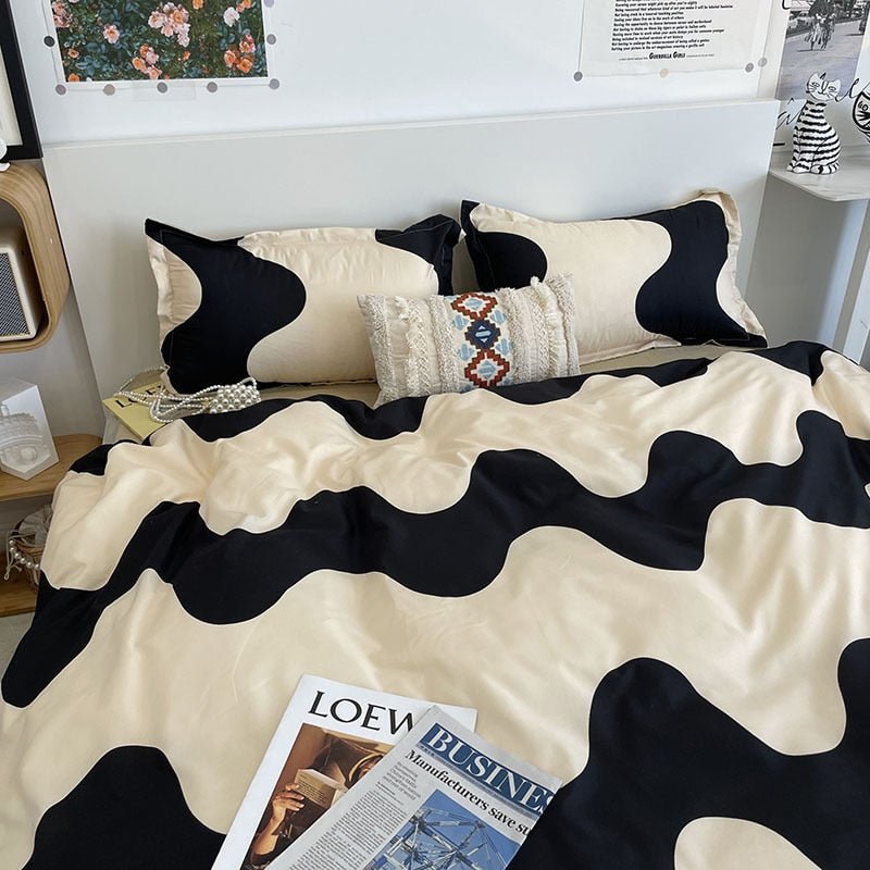 Modern Ripple Pattern Bedding Sets: Black and White Comfort Textile with Pillowcases, Bed Sheets, and Quilt Covers for Super King, Single, and Double Beds - DormVibes