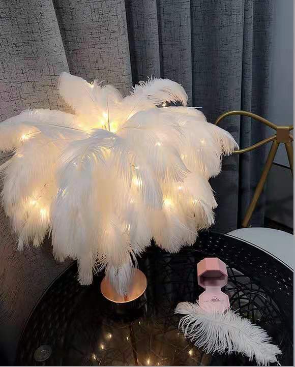 Modern Style Ostrich Feather Table Lamp - DormVibes