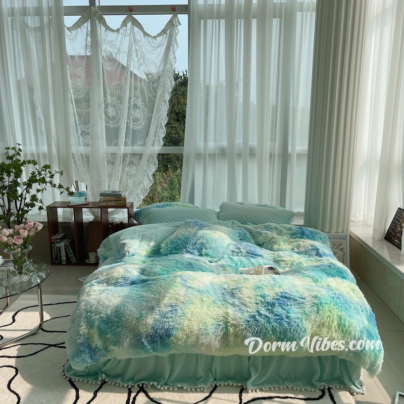Multicolor Pluffy® Tie-Dyed Bed Set - DormVibes