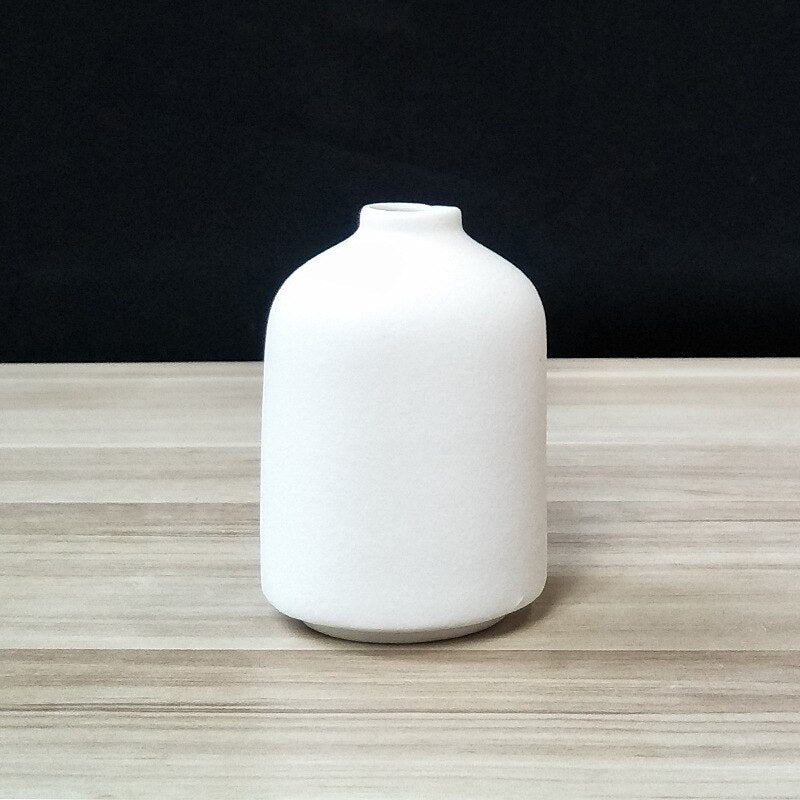 Nordic Circular Hollow Ceramic Vase Donuts Flower Pot - DormVibes