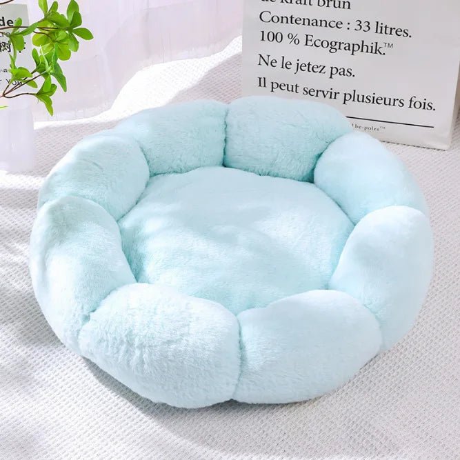 Petal Perfection: Unique Flower Pet Bed - DormVibes