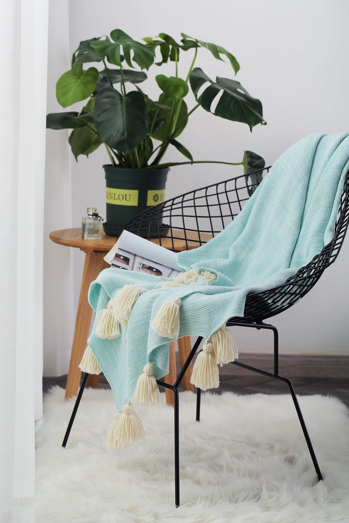 Pom Pom Knitted Throw Blanket - DormVibes