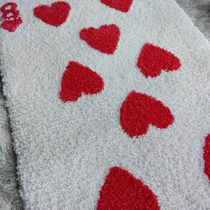 Red Love Heart Shaped Carpet - Soft Tufted Rug for Living Room Decor, Non-Slip Bathroom Floor Mat, Bedroom Doormat - DormVibes