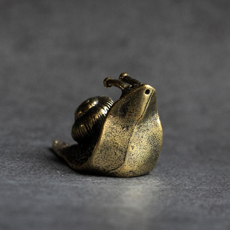 Retro Pure Copper Mini Snail Tea Pet Desk Ornament - DormVibes