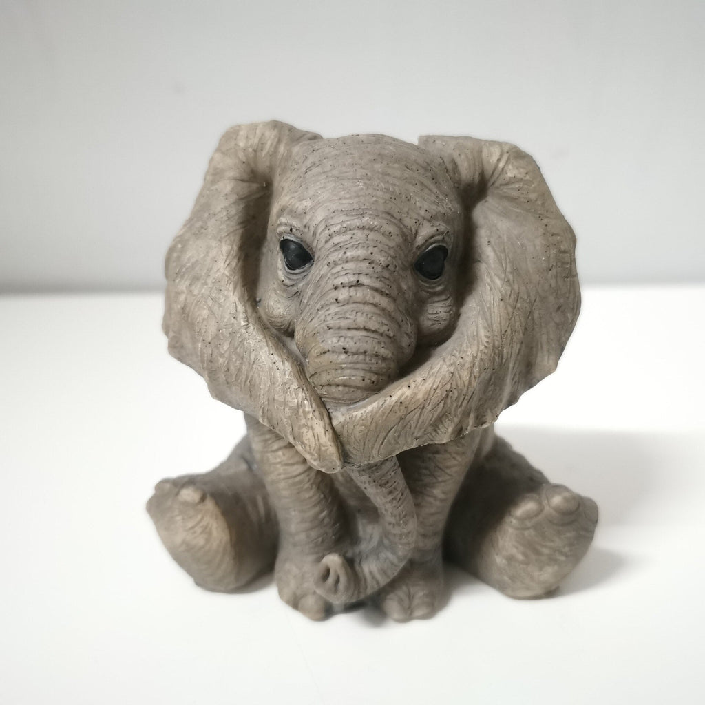 Small Elephant Desk Ornament Decor - DormVibes
