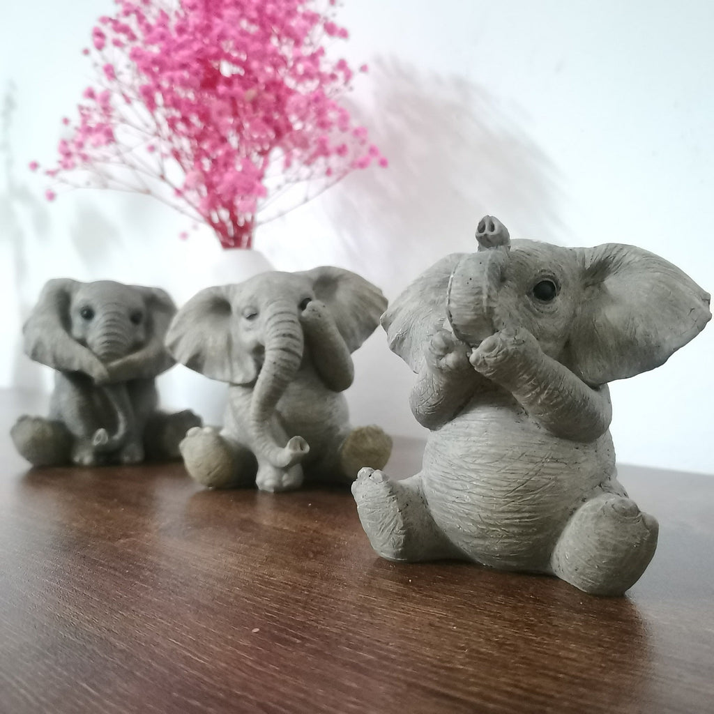 Small Elephant Desk Ornament Decor - DormVibes