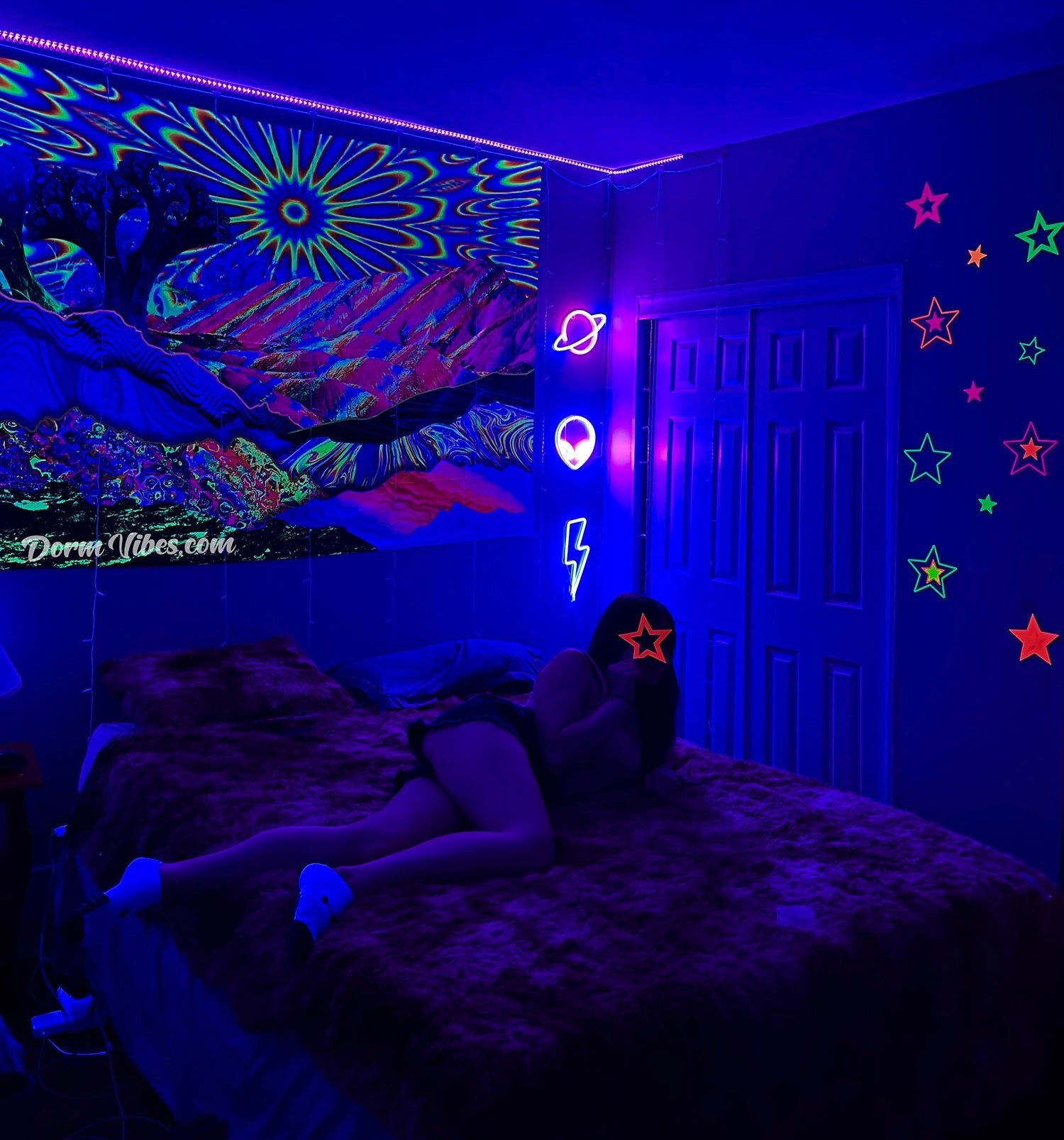 Star Struck Glow in the Dark Wall Art Kit Wall Decals