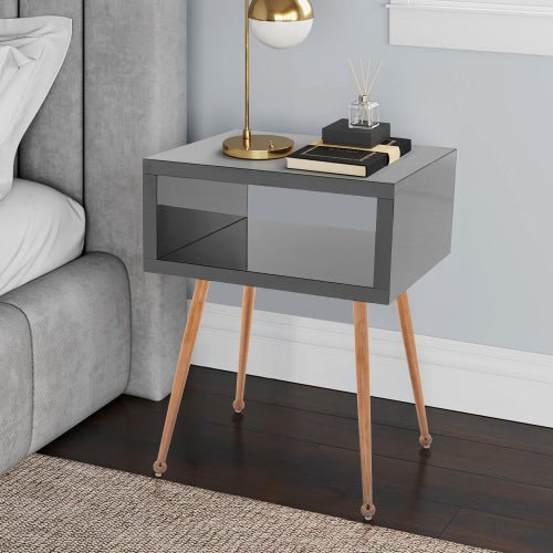 Stylish Acrylic Mirror Side Table - DormVibes