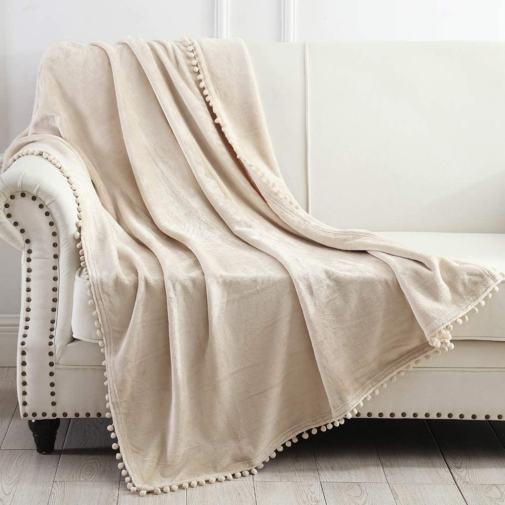 Super Soft Crystal Velvet Pom Pom Blanket - DormVibes