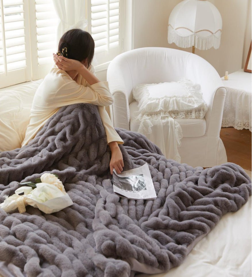 Super Soft Ruched Blanket - DormVibes