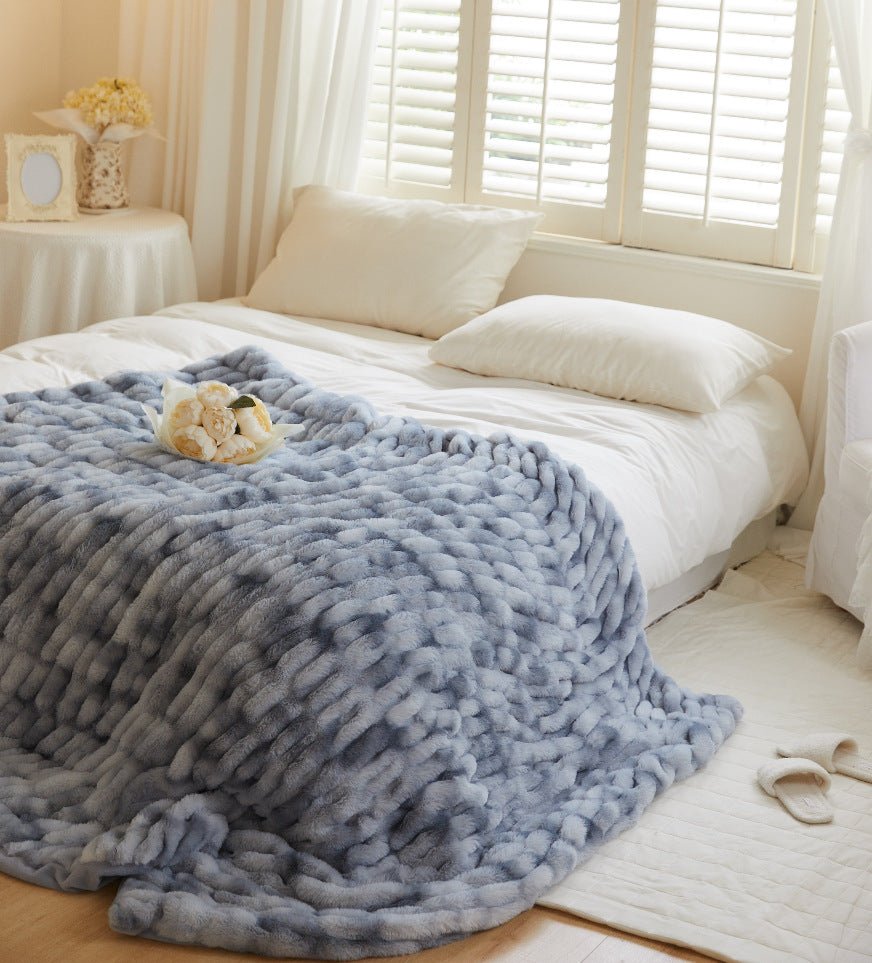 Super Soft Ruched Blanket - DormVibes