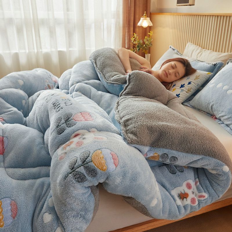 Super Warm Snow Velvet Quilt - Luxury Double-Sided Fleece Blanket for Winter, Thickened Plush Quilt for Autumn - DormVibes