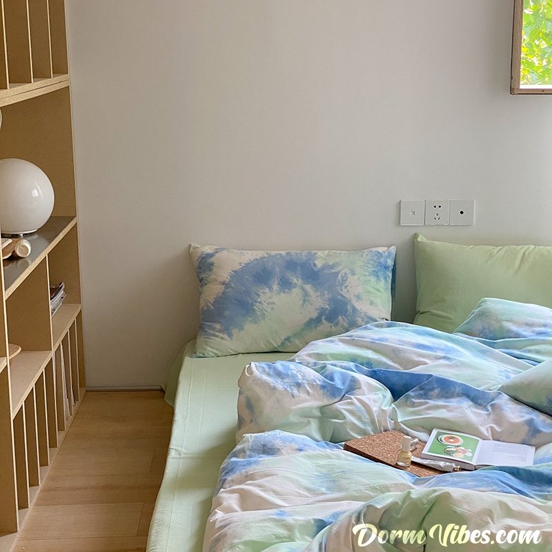 Tie Dyed Bed Set - DormVibes
