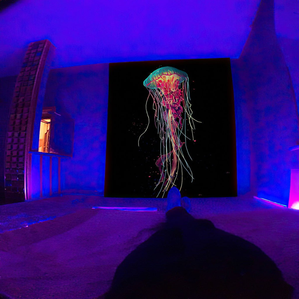 Trippy JellyFish Blacklight Tapestry - DormVibes